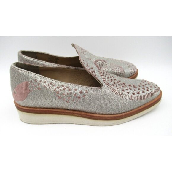 Free People Metallic Silver Pink Snake Print Slip On Loafers Woman's Size EU 41 - Picture 2 of 7